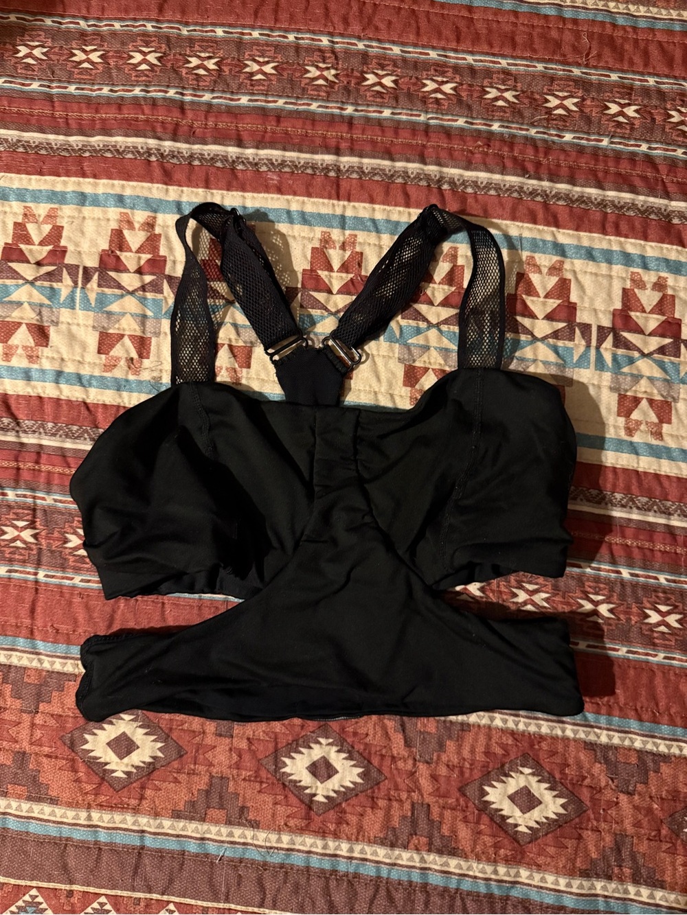 MICHI Black Women's Cutout sports bra with Mesh Straps size medium